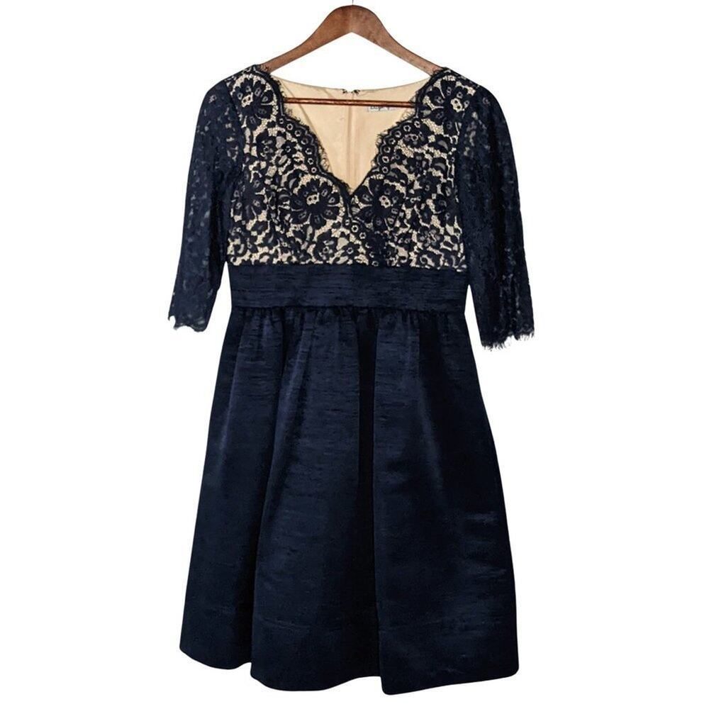 Eliza J Lace V-Neck Bodice Empire Waist Dress Navy Knee Length Pockets 4P Formal